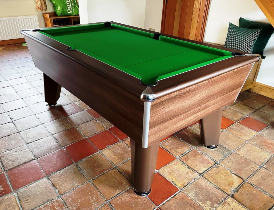 6ft Classic Dark Walnut with Green Cloth