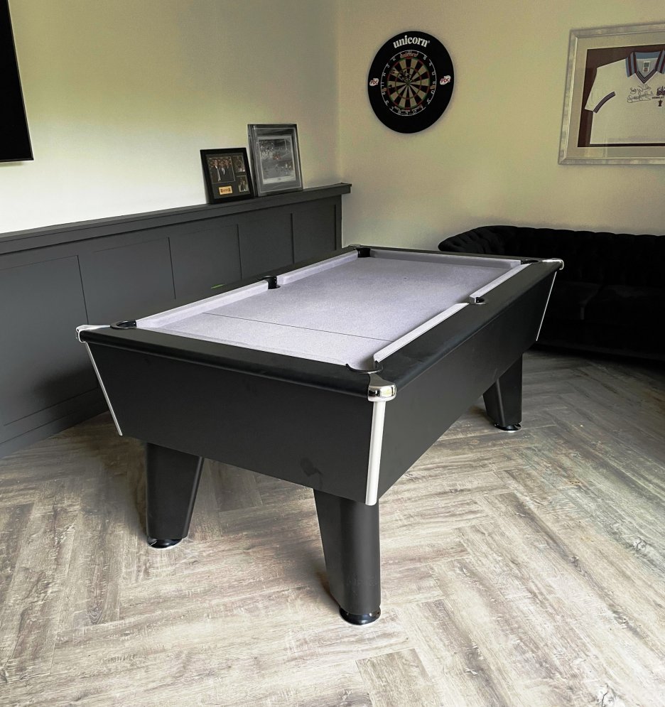 Classic 7ft Pool Table in Black - Fitted with Silver Smart Cloth