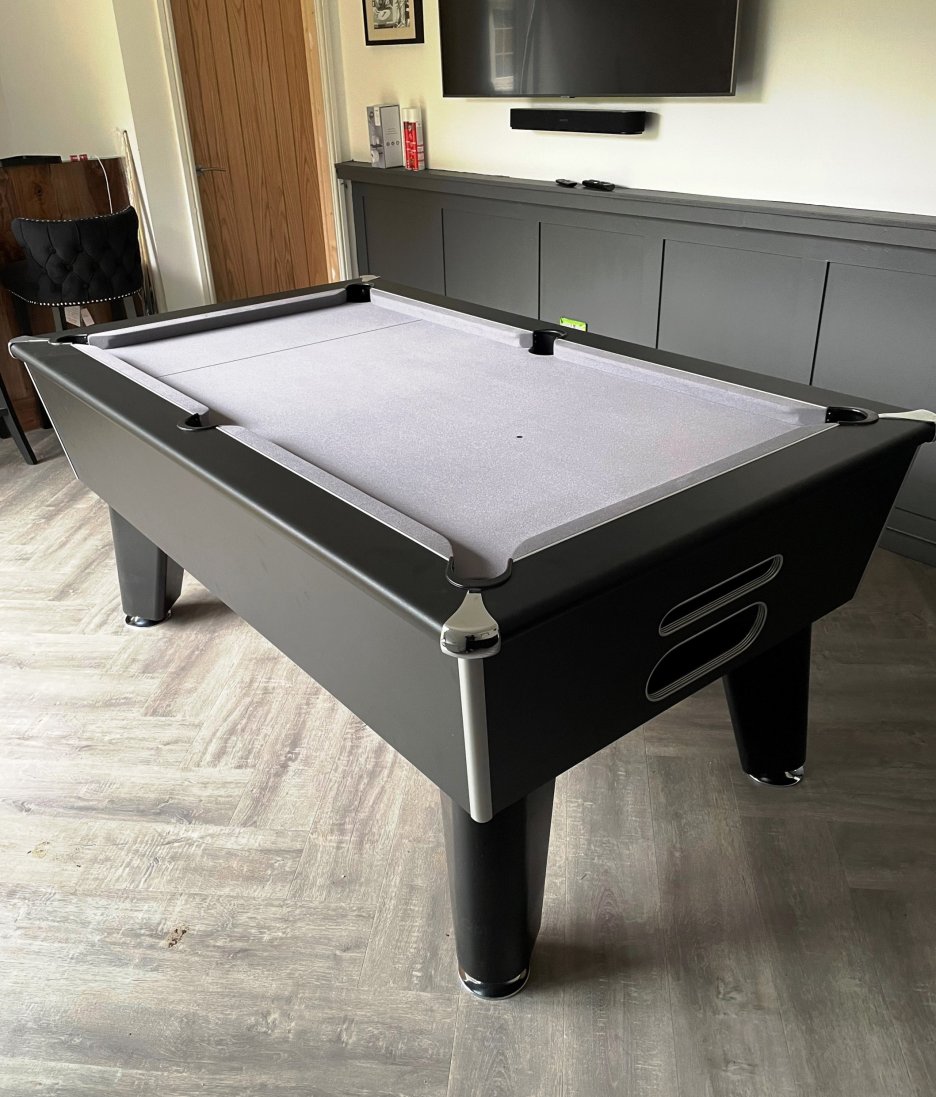 Classic 7ft Pool Table in Black - Fitted with Silver Smart Cloth