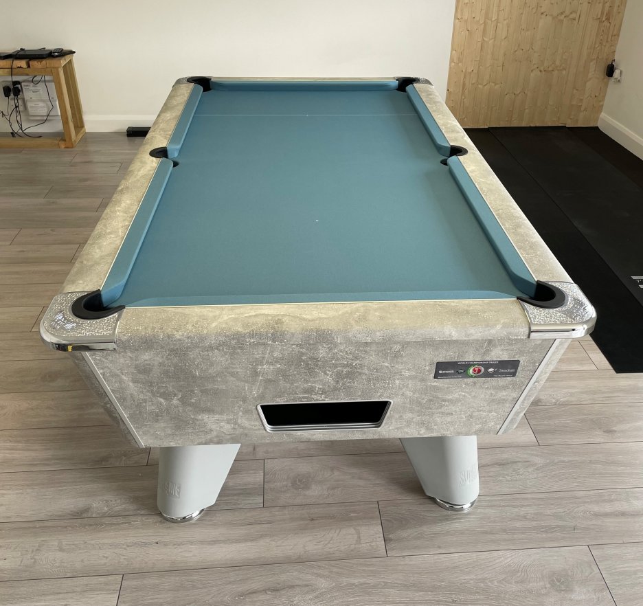 7ft Italian Grey Supreme Winner Table with Strachan 861 Speed Cloth