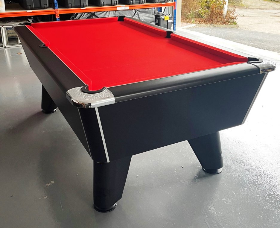 7ft Black Winner with Red Cloth