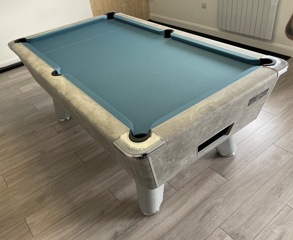 Winner 7ft Italian Grey Table