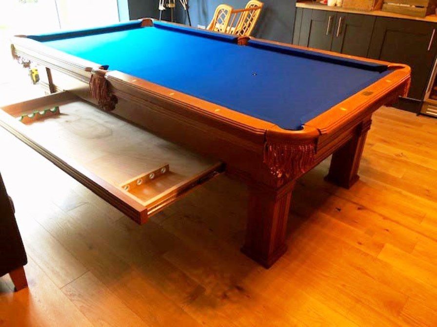 Dynamic Bern Pool Table - Ball & Cue Storage
