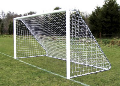 9v9 Freestanding Football Goal